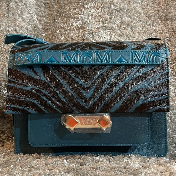 NWT MCM Limited Collection Crossbody Bag - Picture 4 of 16